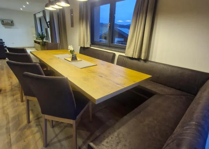 Klausi's Panorama Apartment *